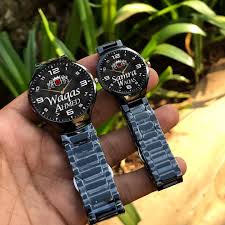 Customize Name Metal Chain Watches for Couples